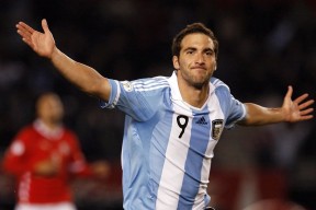 开云体育-世界杯前的预演，奇才横扫独行侠，美加墨焦点战前的战术启示