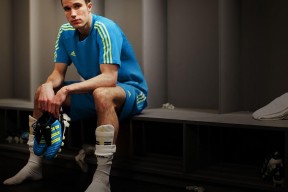 开云体育2026-埃及收割爱尔兰，天使降临伯纳乌，当神话在绿茵场交错