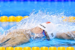 开云体育下载-马刺收割雷霆，马克西打出生涯之夜，当传承的镰刀遇上新生的火焰